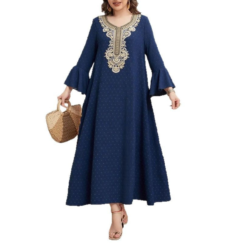 Femme Elegante Broderet Maxi Kjole med Udstillede Ærmer Stilla