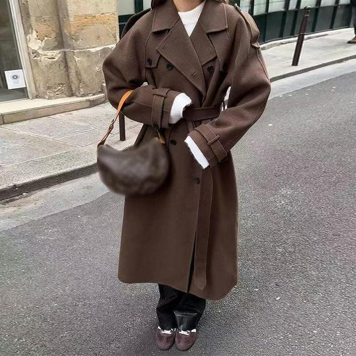 Damer Elegant Lang Trench Coat med Struktureret Standskæde Stilla