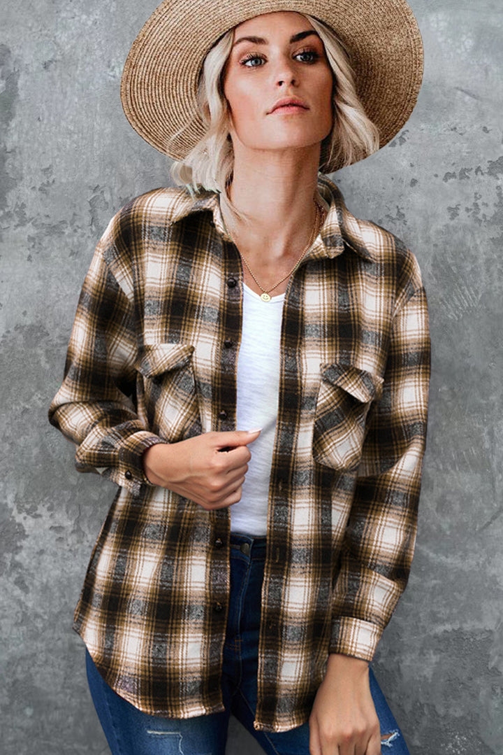 Dame ternet flannelbluse med lommer og afrundet kant Stilla