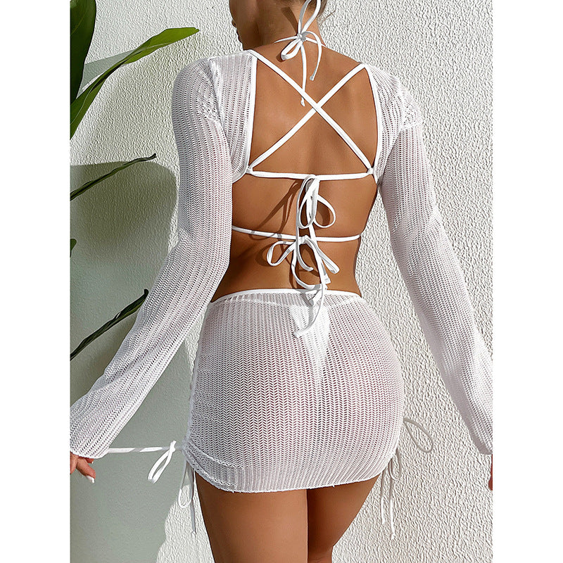 Dame netkjole med cut-outs og trendy ringdetaljer Skovae