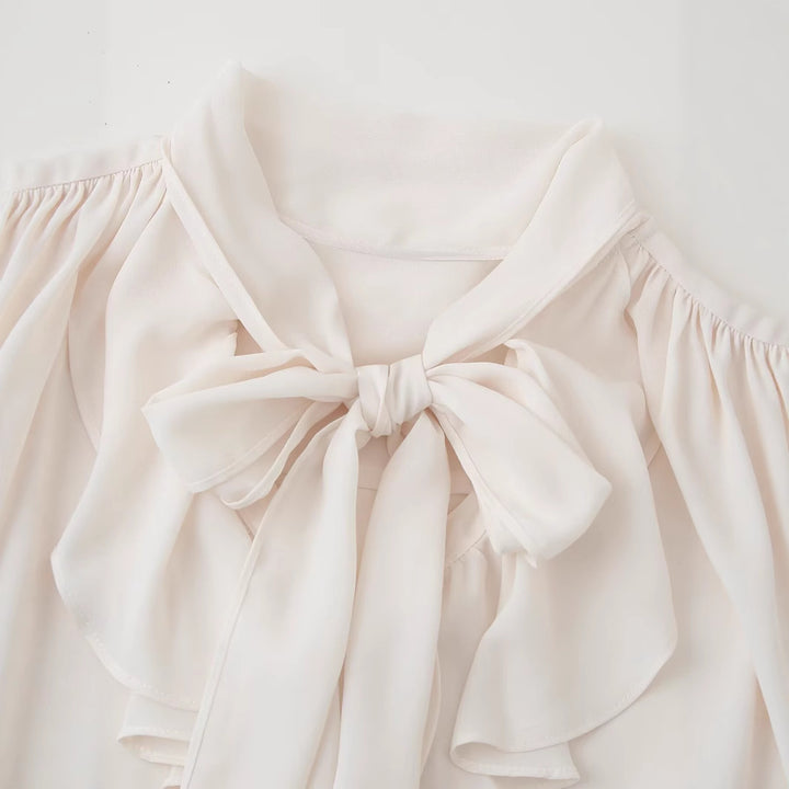Femme Elegante Rynkning bluse med bindingsdetalje Stilla