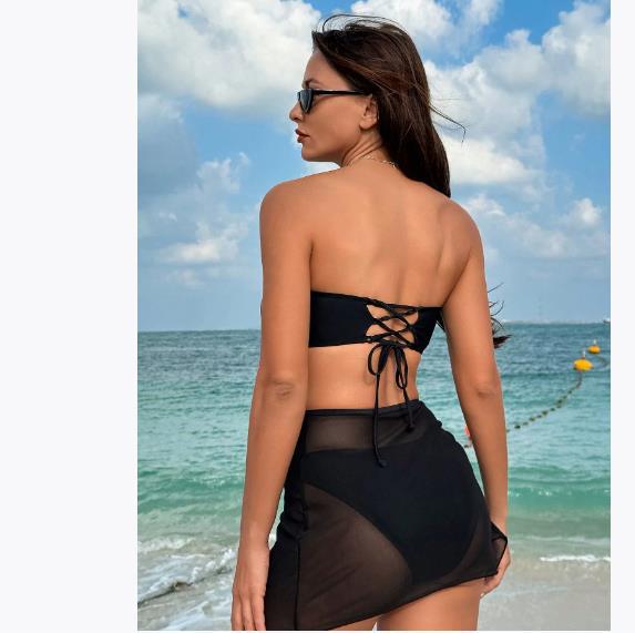 Dame Rynket Bandeau Bikini Sæt med stilfuld Nederdelsdæksel Stilla