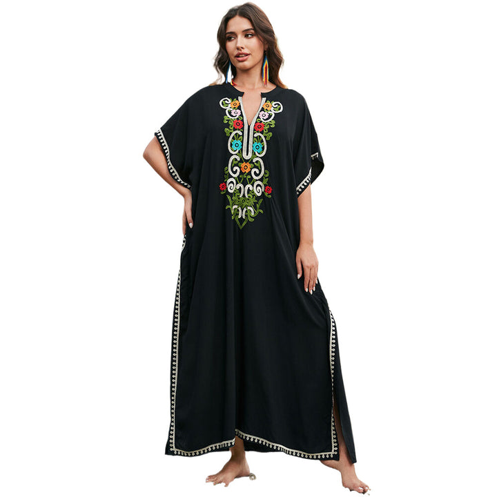 Dame Strandkaftan med kunstnerisk broderi og elegante accenter Stilla