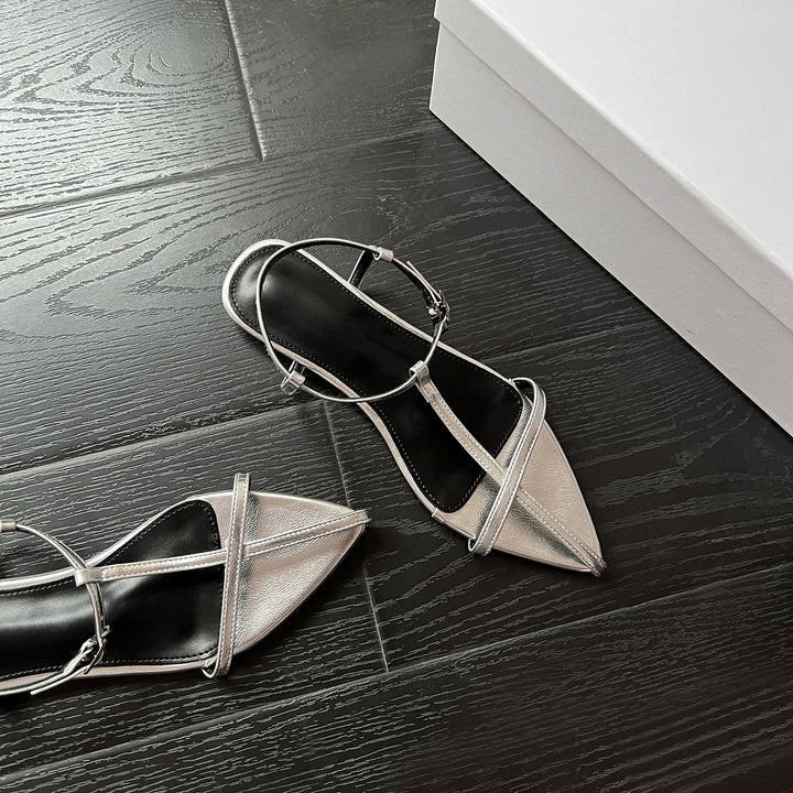Dame Minimalistiske Spidsede Slingback Ballerinaer med Elegant Rem-Detalje Stilla