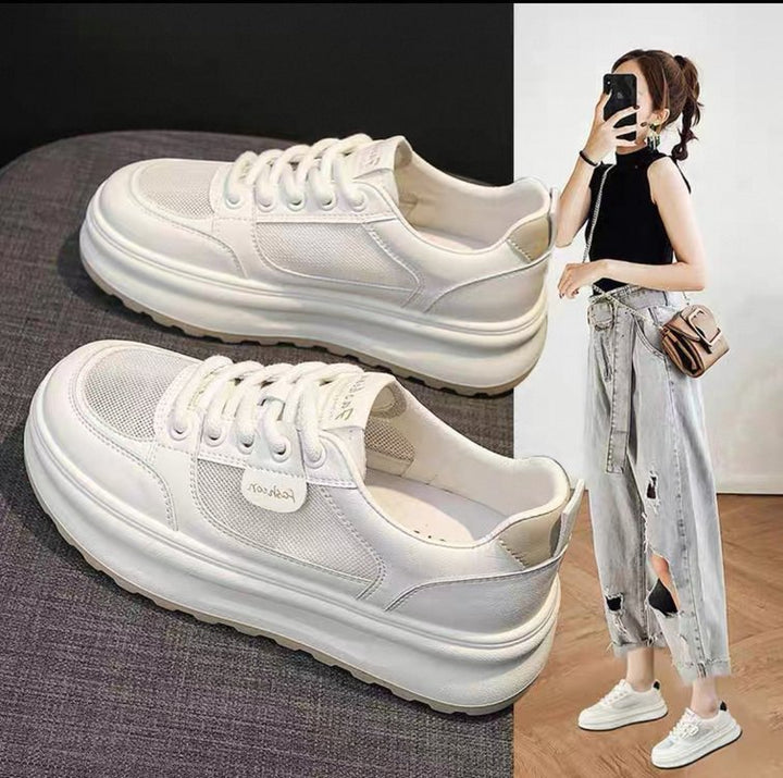 Dame Plateau sneakers med åndbart mesh-overflade og skridsikker sål Stilla