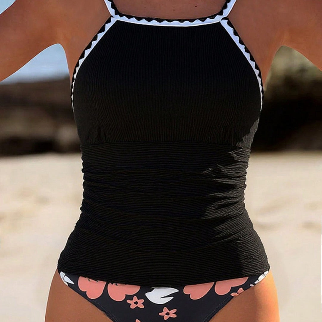 Dame Tankini med moderne flæsekant og blomsterdesign Skovae