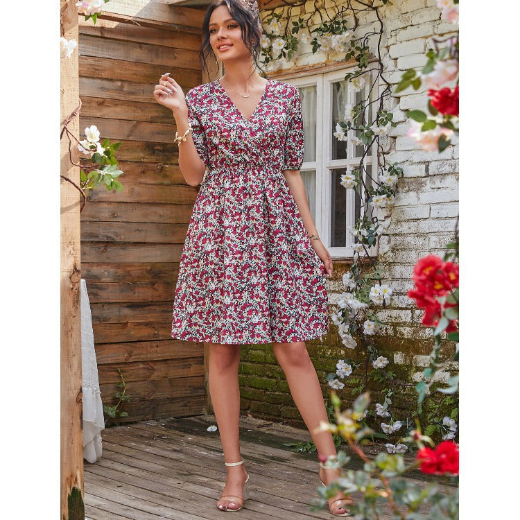 Femme Kortærmet Floral Slyngekjole Stilla