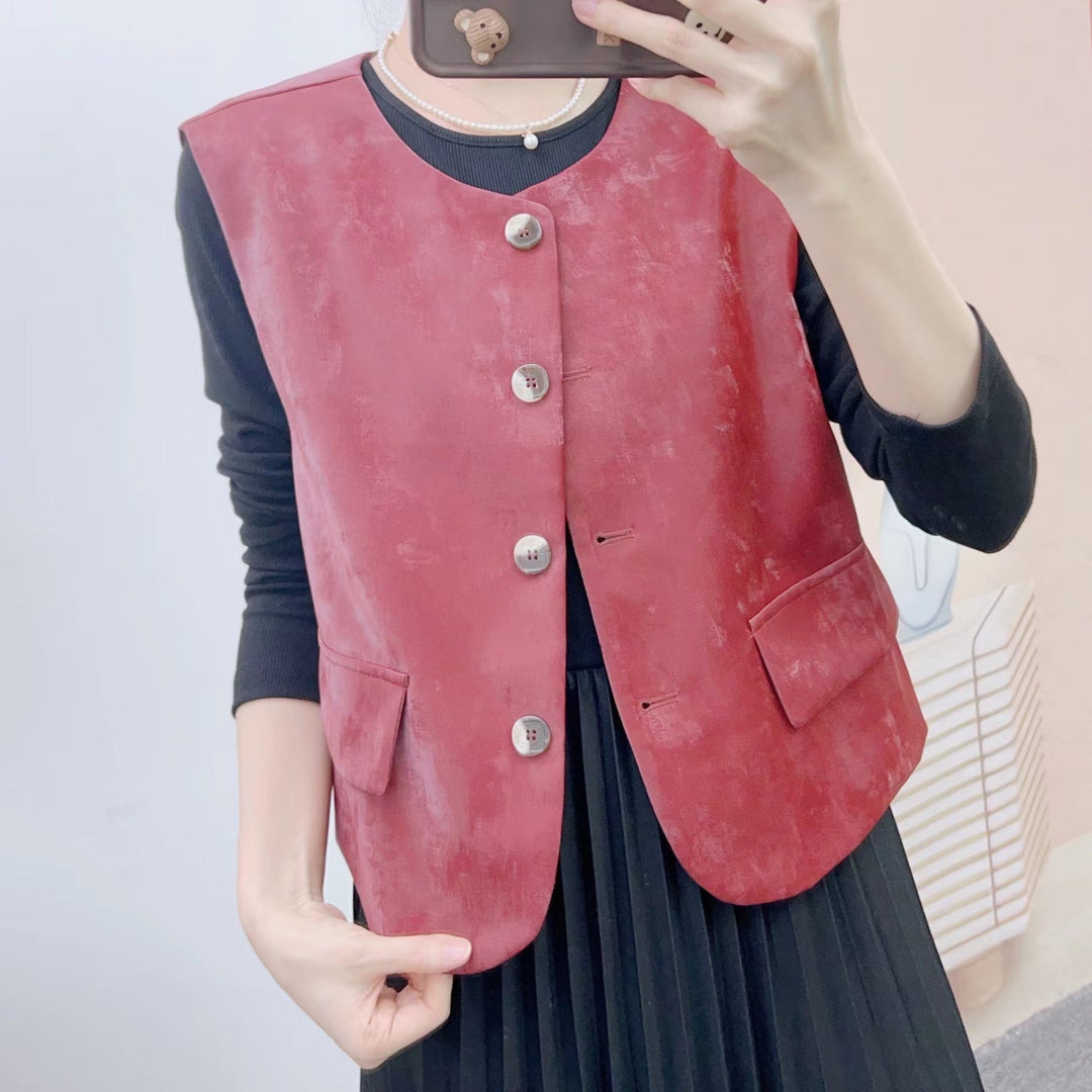 Dame Plissé-maxikjole med elegant bolero og moderne knapdetaljer Stilla