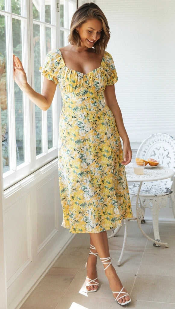 Femme Blomster Off-Shoulder Midi Kjole med Slidsdetalje Stilla