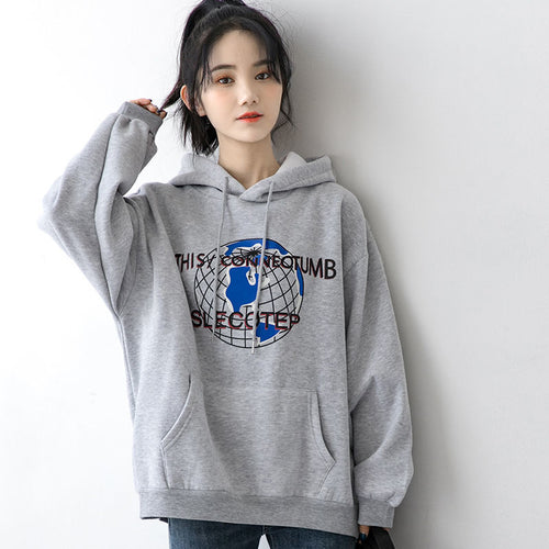 Kvinders hoodie med moderne verdenskortdesign Skovae