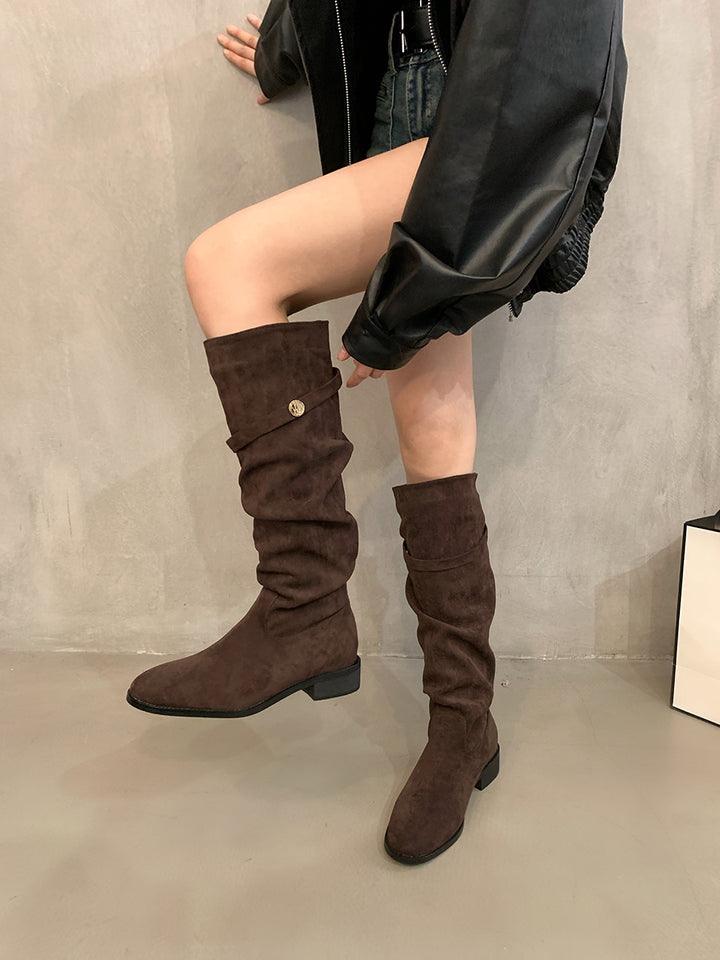 Femme Slouchy Suede Knælange Støvler med Dekorativ Knap Stilla