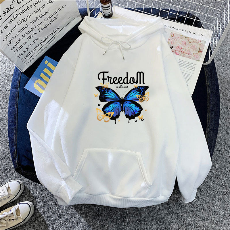 Dame hætte sweatshirt med kunstnerisk sommerfugl design Skovae
