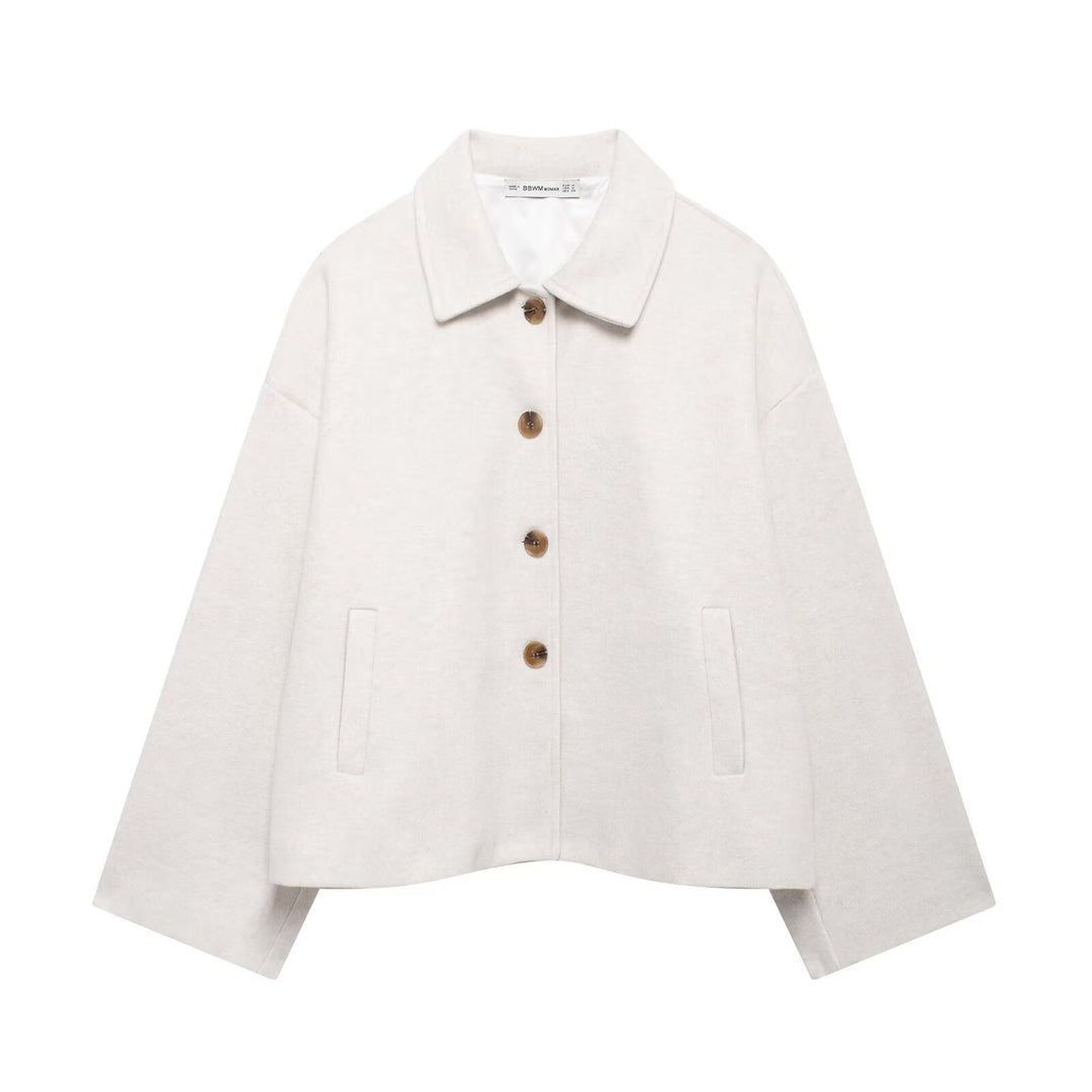 Dame cropped overgangsjakke med praktiske knapdetaljer og store lommer Stilla
