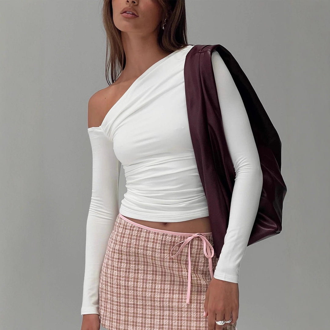 Dame Off-Shoulder Rynket skjorte med lange ærmer og elegant design Skovae