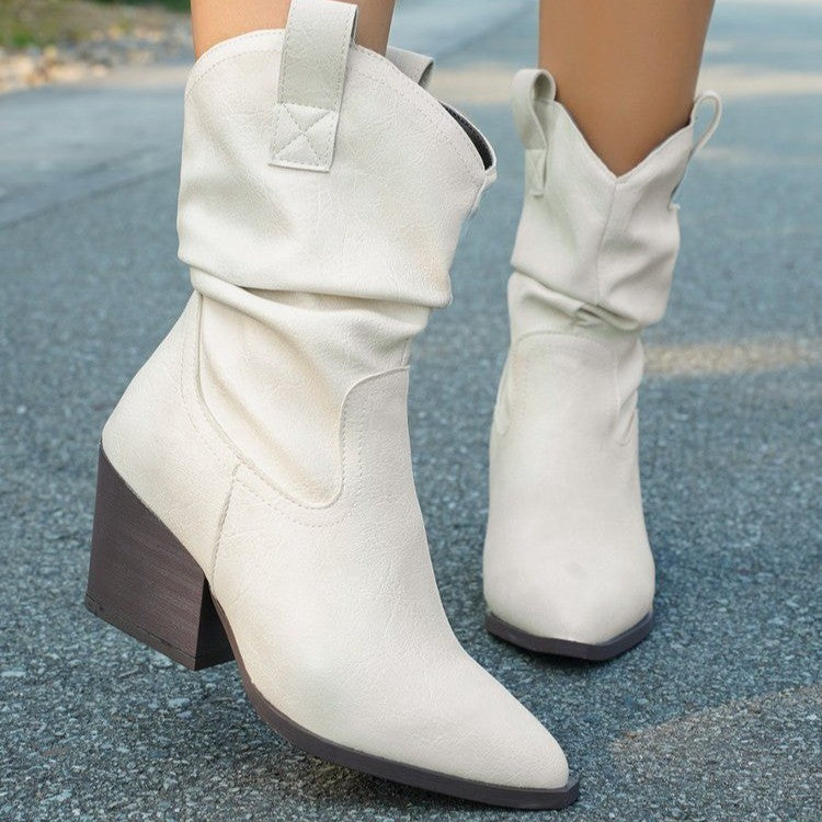 Dame støvler med moderigtigt slip-on design og elegant blokhæl Stilla