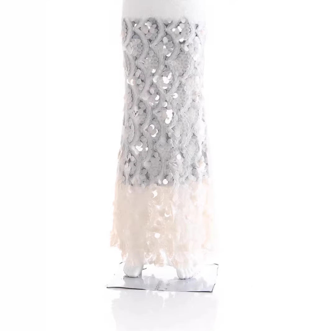 Dame maxikjole med unikt volantdesign og transparent spids Skovae