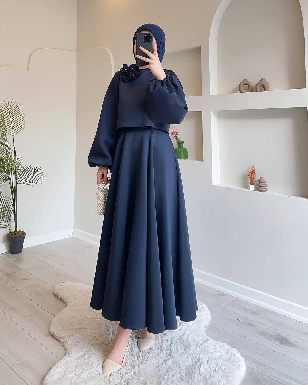 Dame Elegant Maxikjole med puffærmer og floralt detalje Stilla