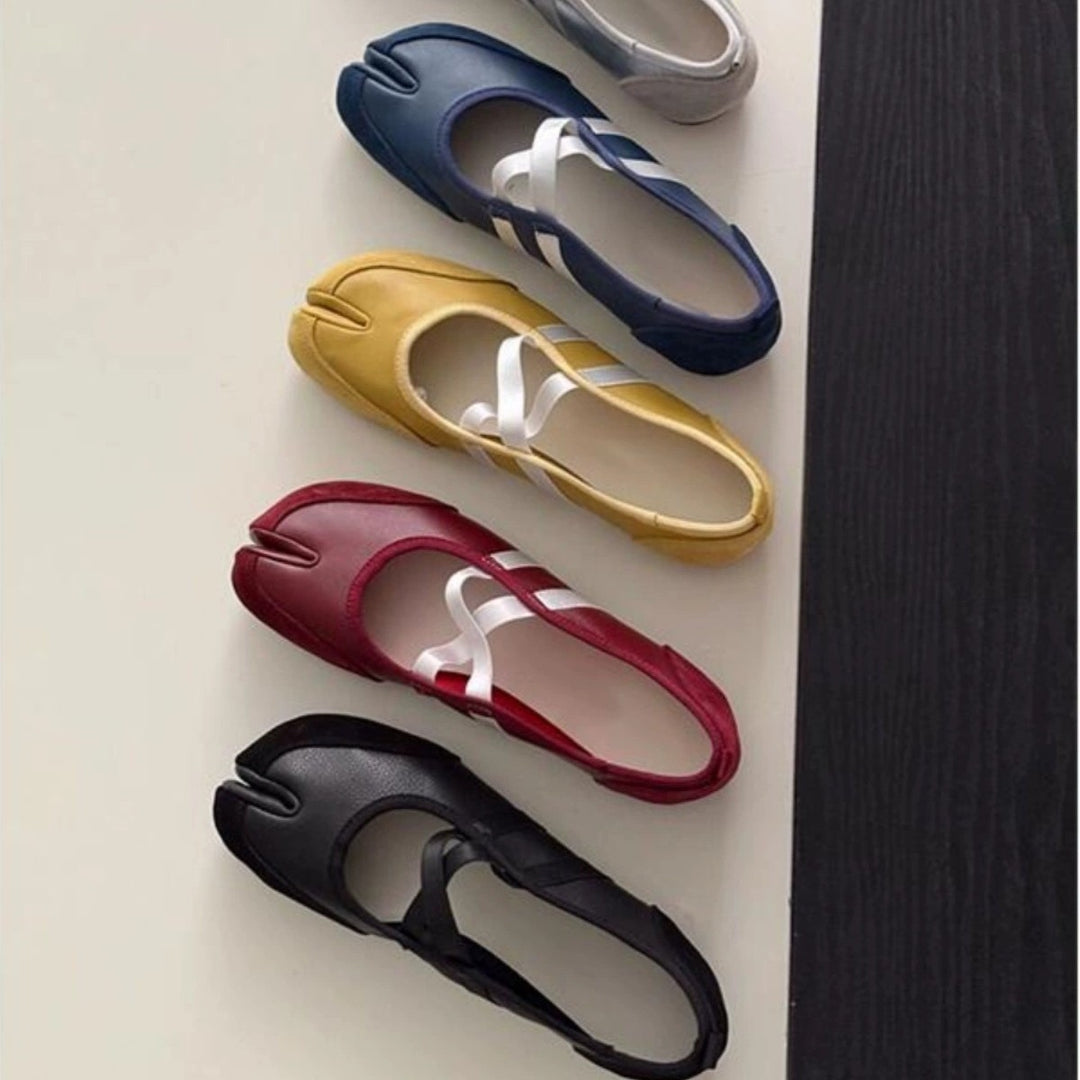 Dame Innovative Split-tær Slippers Stilla