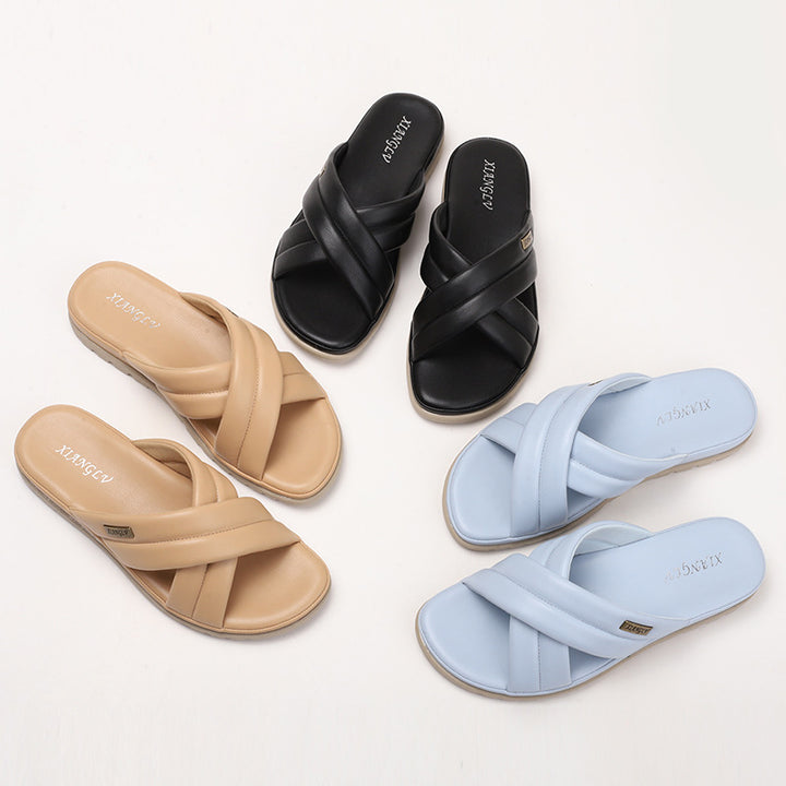 Dame afslappet slides med flettet remdesign Stilla
