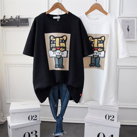 Dame T-shirt med iøjnefaldende comic-bjørnemotiv og afslappet oversized-snit Stilla