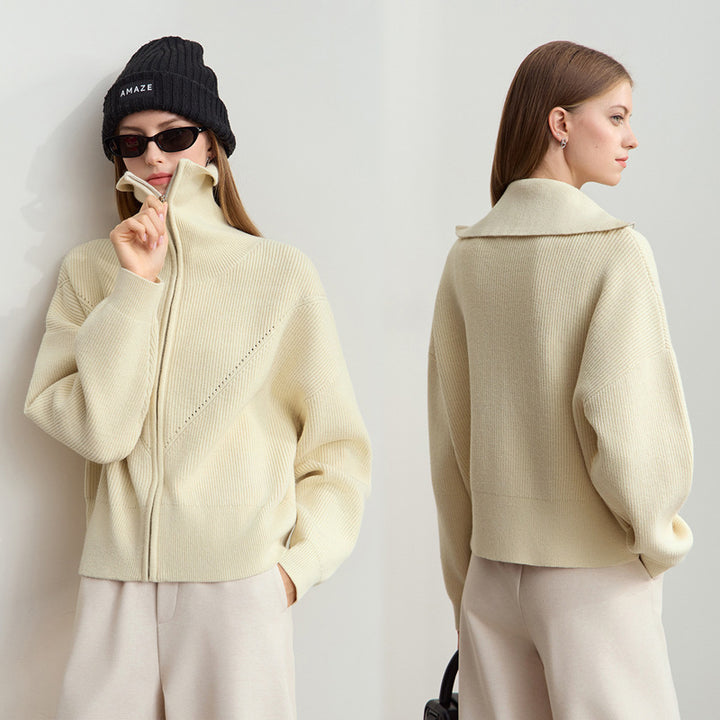 Kvindernes cropped cardigan med praktisk hætte og moderne lynlås Stilla