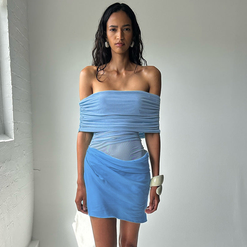 Dame Offshoulder Minikjole med innovativt draperingsdesign Skovae