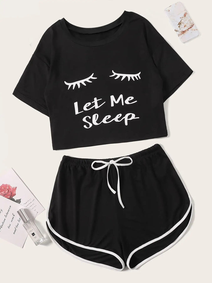 Dame afslappet pyjamasæt med kort top og shorts Stilla