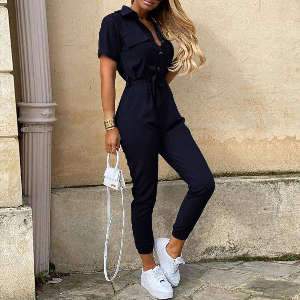 Dame moderigtigt jumpsuit med praktisk knaplukning og elastisk talje Stilla