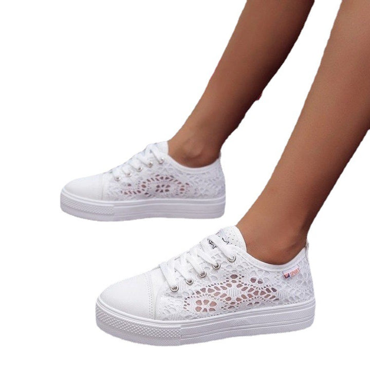 Dame mode sneakers med filigran spids overmateriale og komfortabel sål Stilla