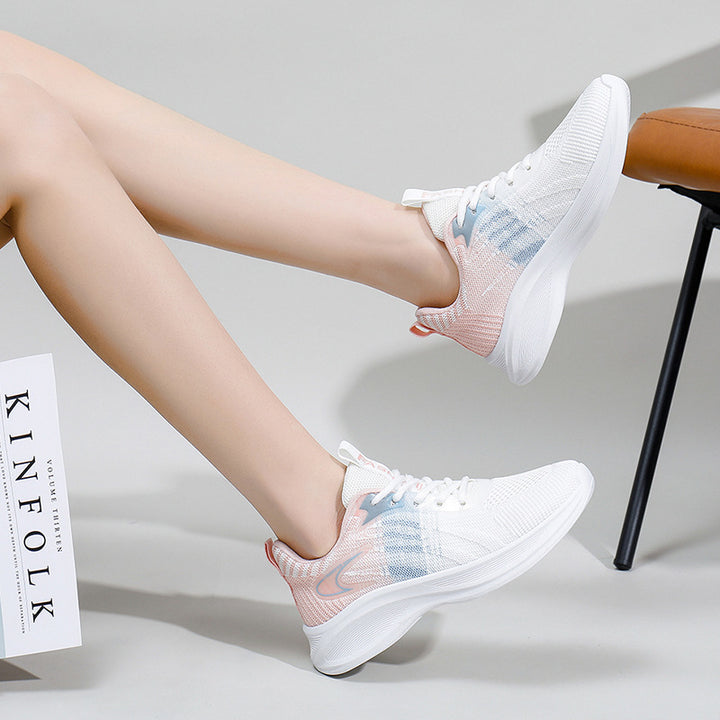 Dame Sporty Sneakers lavet af åndbart materiale med støddæmpende sål Stilla