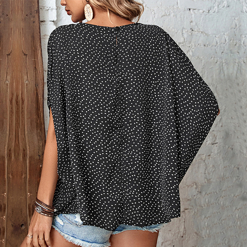 Dame Oversized Bluse med prikket mønster og åben skæring Stilla