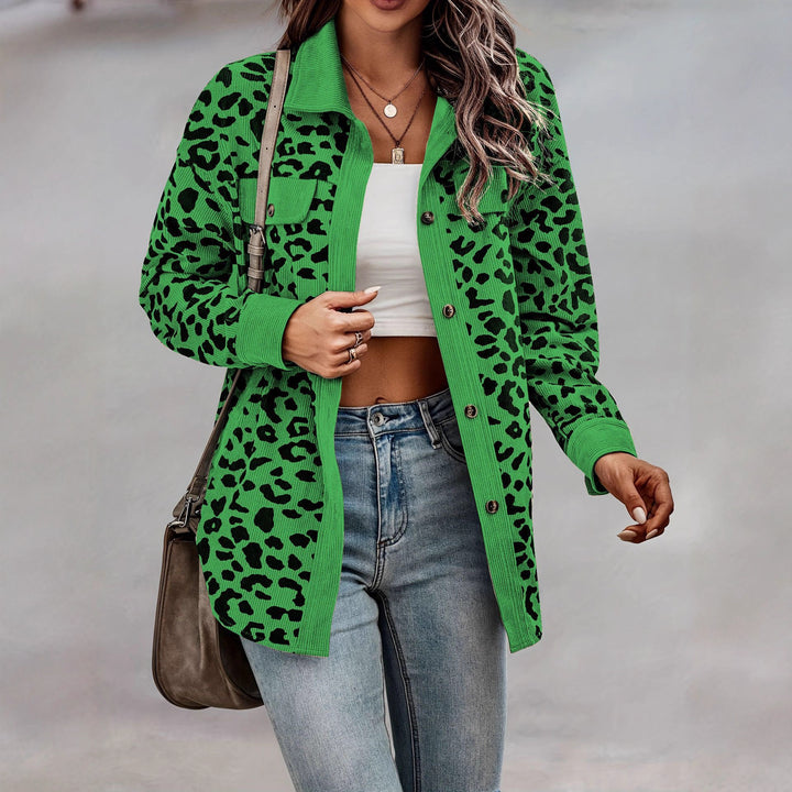 Dame Trendy Cord Jakke med Leo Print og Brystlommer Stilla