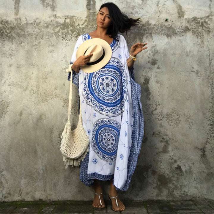 Dame Maxi-Kaftan med kunstnerisk mandala mønster og elegante accenter Stilla