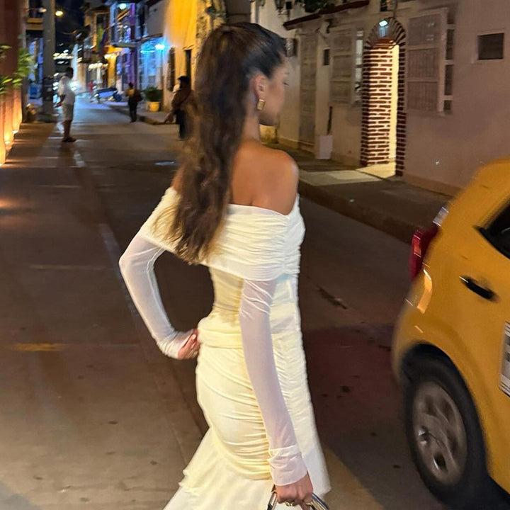 Dame Off-Shoulder Maxikjole med Flæse-design og kropsformende snit Skovae