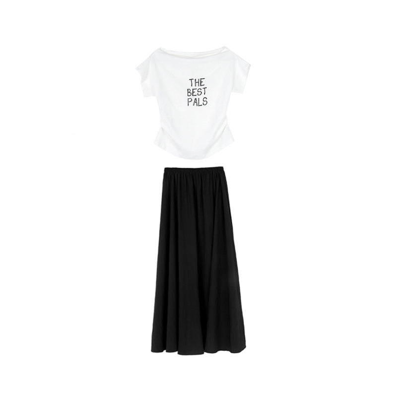 Dame afslappet off-shoulder T-shirt med kreativt tryk Stilla