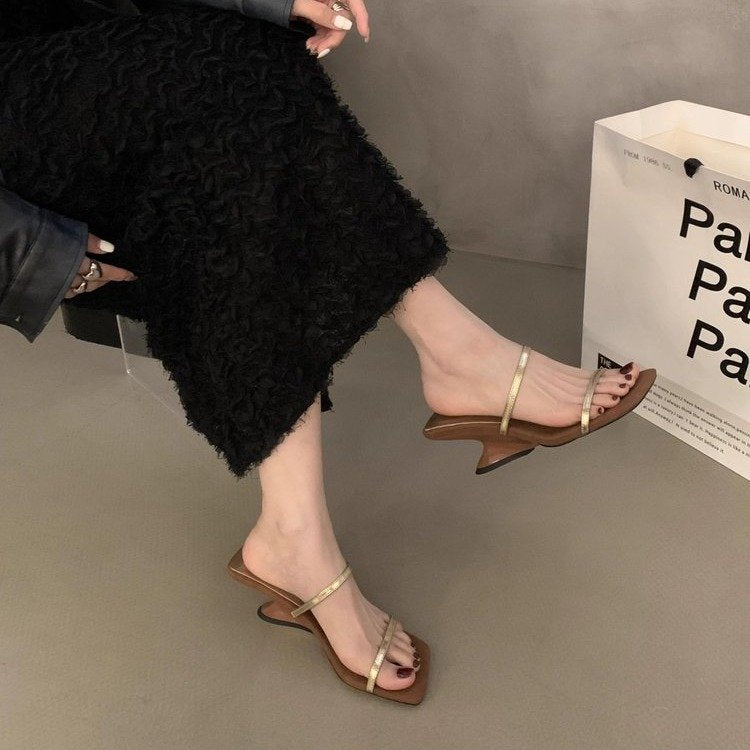 Femme Modern Åben Tå Hæl Rusch-Sandal Stilla