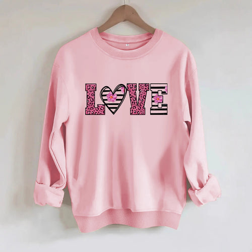 Kvinders sweatshirt med moderne leopard hjerte design og behagelig pasform Stilla