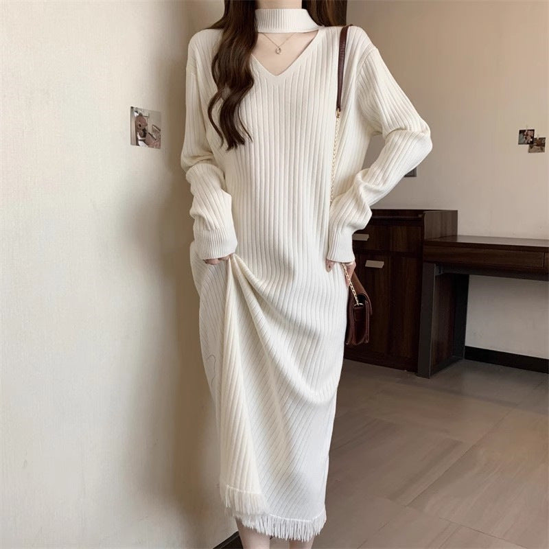 Dame High-Comfort Ribstrik Midi Kjole med Frynse-Detalje Stilla