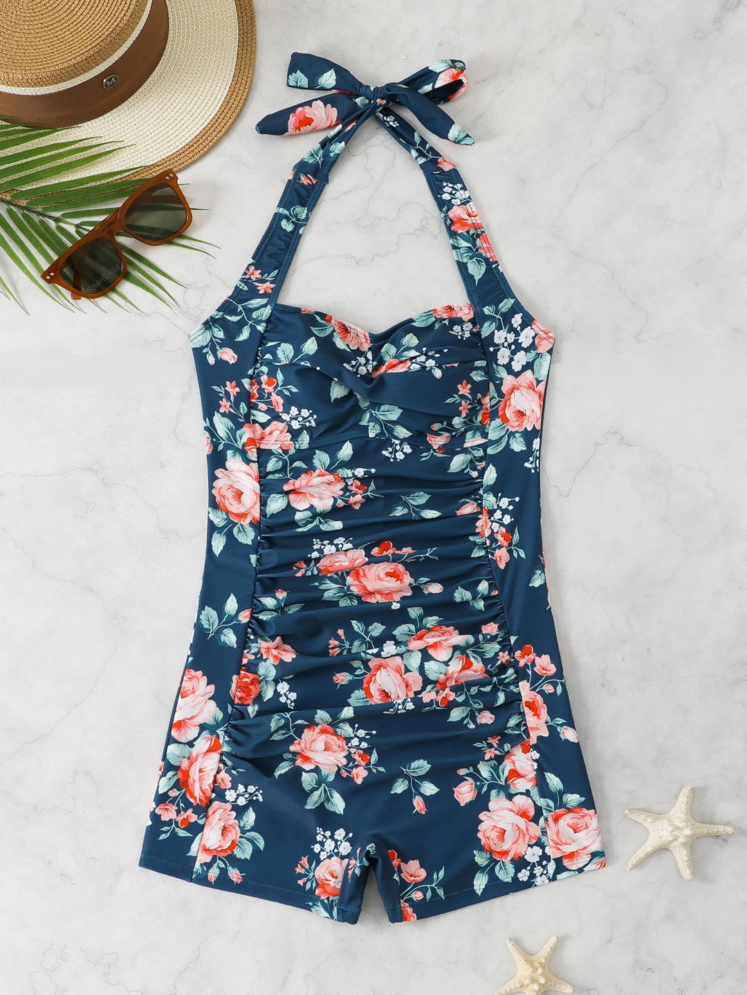 Dame Tankini med moderne indpakningsdesign og afslappet shorts-variant Stilla