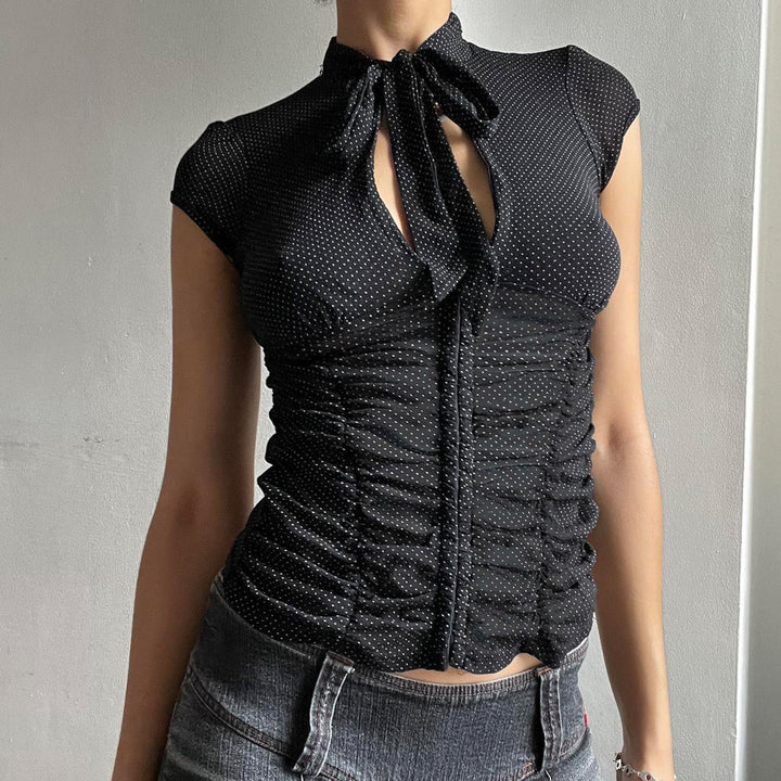Dame elegant skåret top med raffinerede ruffle-detaljer og trendy sløjfer Skovae
