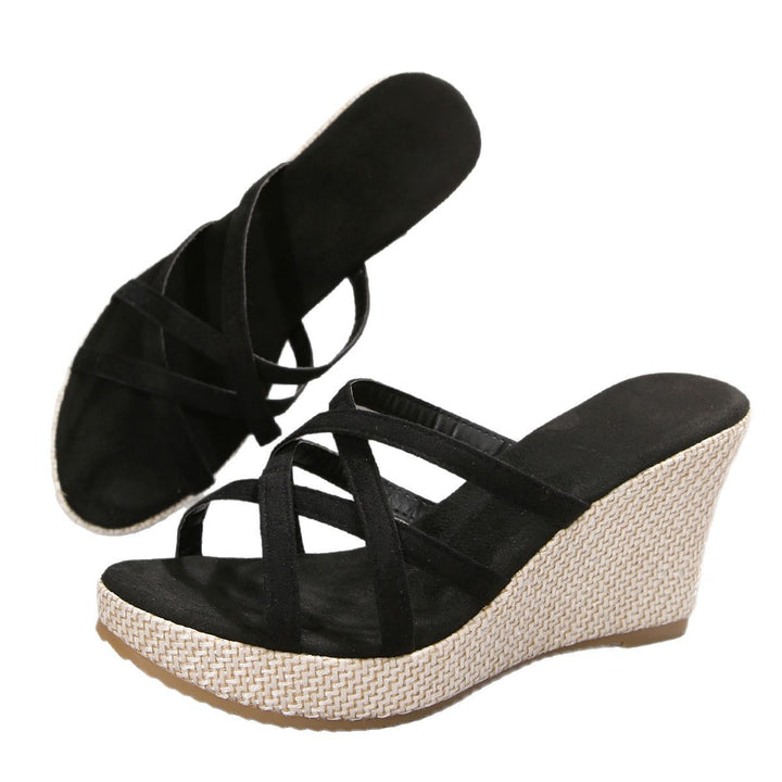 Dame kile-sandaler med raffineret krydsrem-design og komfortabel fodsengeudformning Stilla