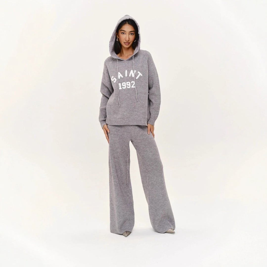Kvinders komfortable hoodie med klassisk branding Stilla