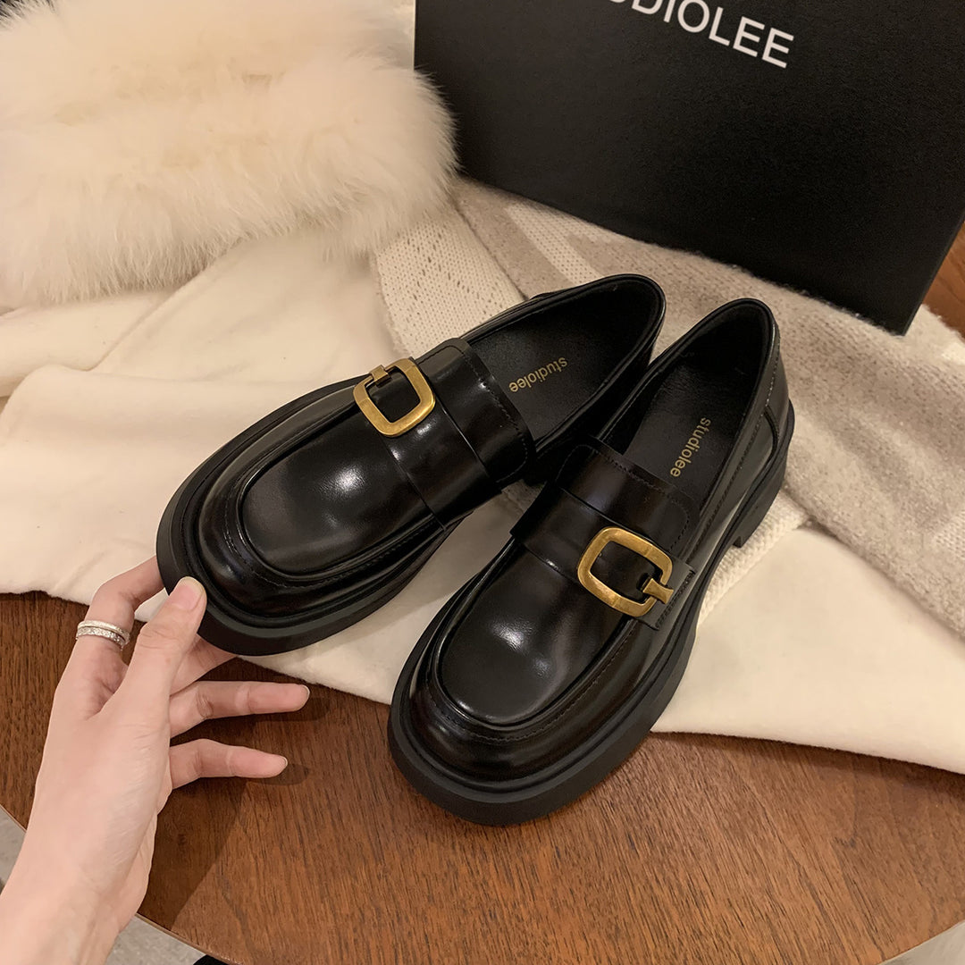 Dame Chic Spænde-detalje Platform Slipper Stilla