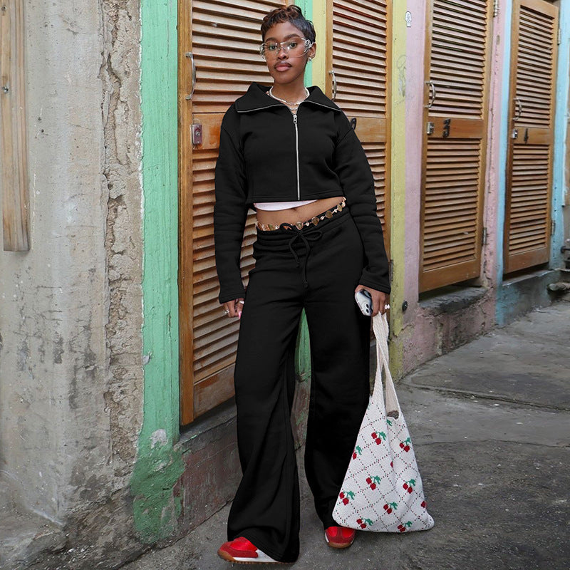 Dame Sporty To-delt med moderne Cropped-design og afslappede bukser Stilla
