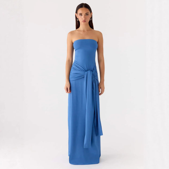 Damer Strapless Maxikjole med elegant indpakningsdetalje Skovae