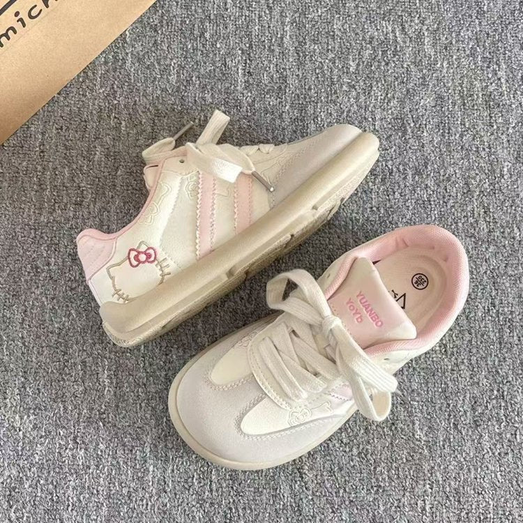 Dame Sneakers i moderne design med åndbart mesh-overflade og behagelig sål Stilla