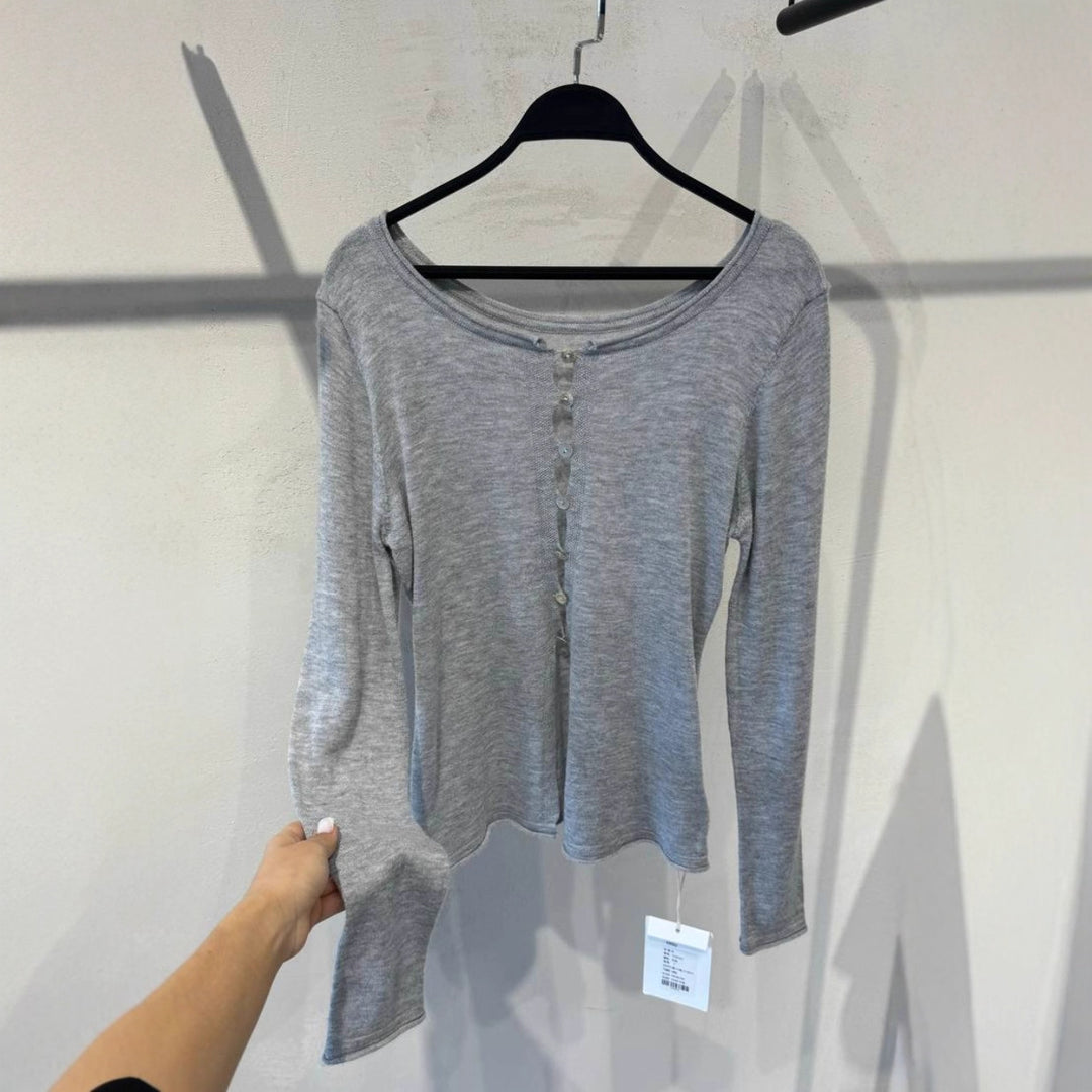 Kvindernes langærmede cardigan med dekorative knapper Stilla