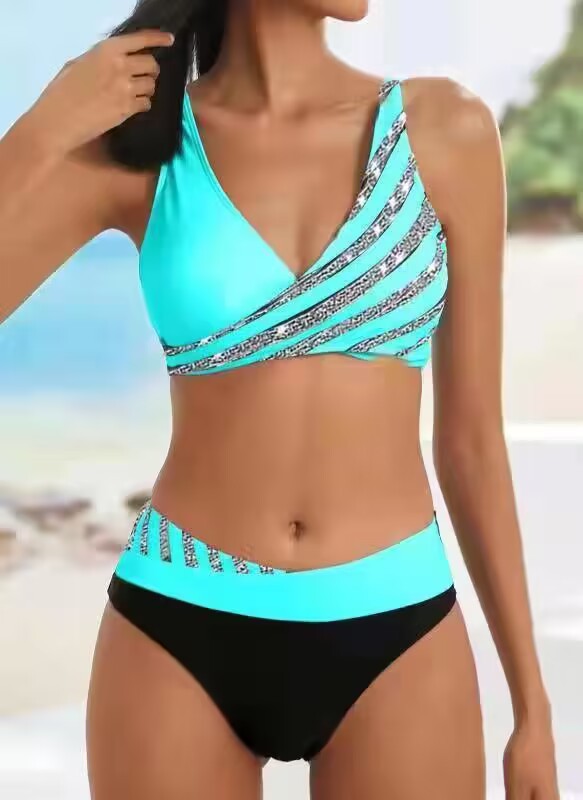 Dame bikini-sæt med asymmetrisk top og kontrastdesign Stilla