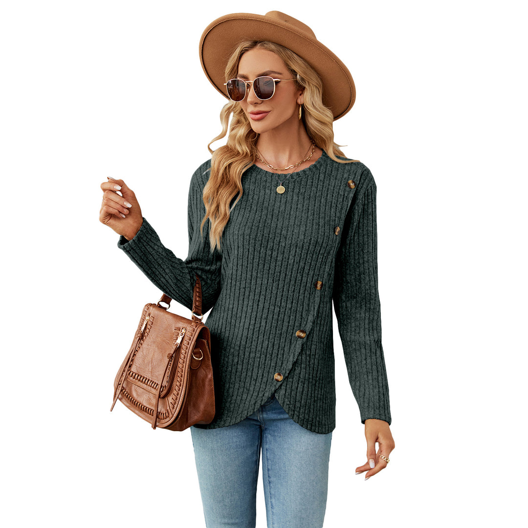 Dame strikpullover med asymmetrisk knapdesign og ribstruktur Stilla