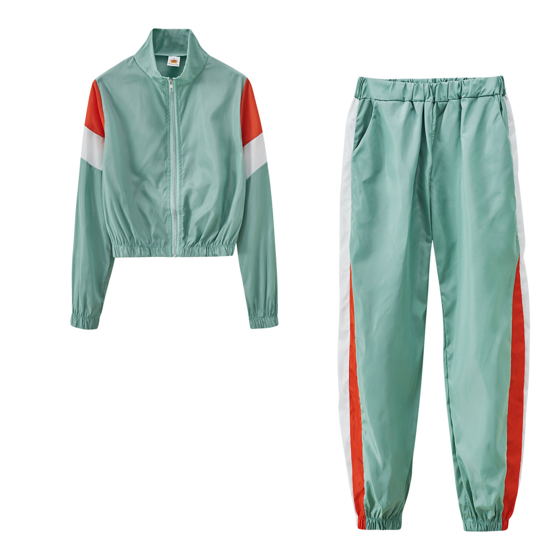 Kvinders sporty track sæt med fashionable høj krave og elastiske manchetter